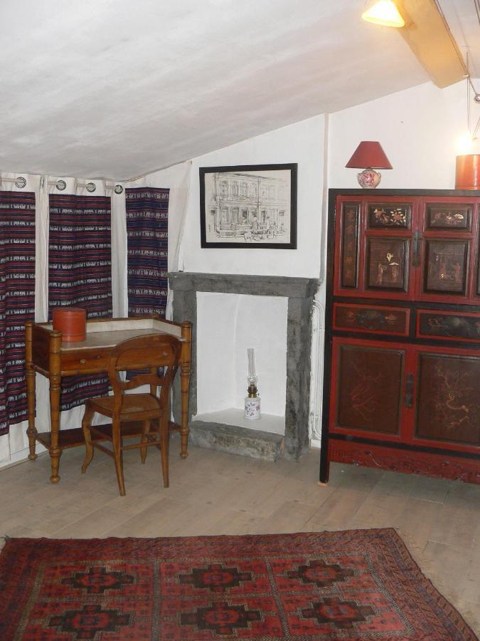 Chambres D'Hotes Le Petit Siam : Le Calme En Centre Ville Clermont-Ferrand Exteriör bild