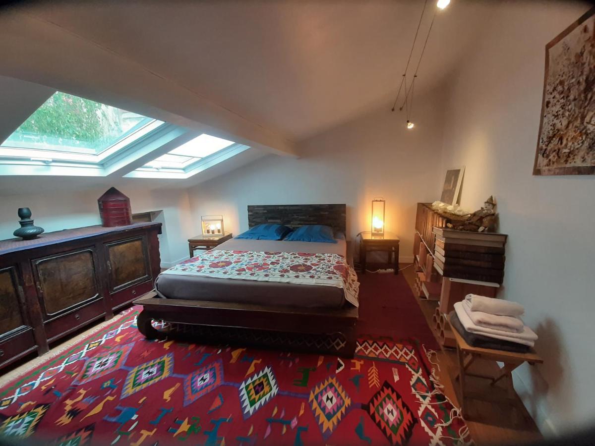 Chambres D'Hotes Le Petit Siam : Le Calme En Centre Ville Clermont-Ferrand Exteriör bild