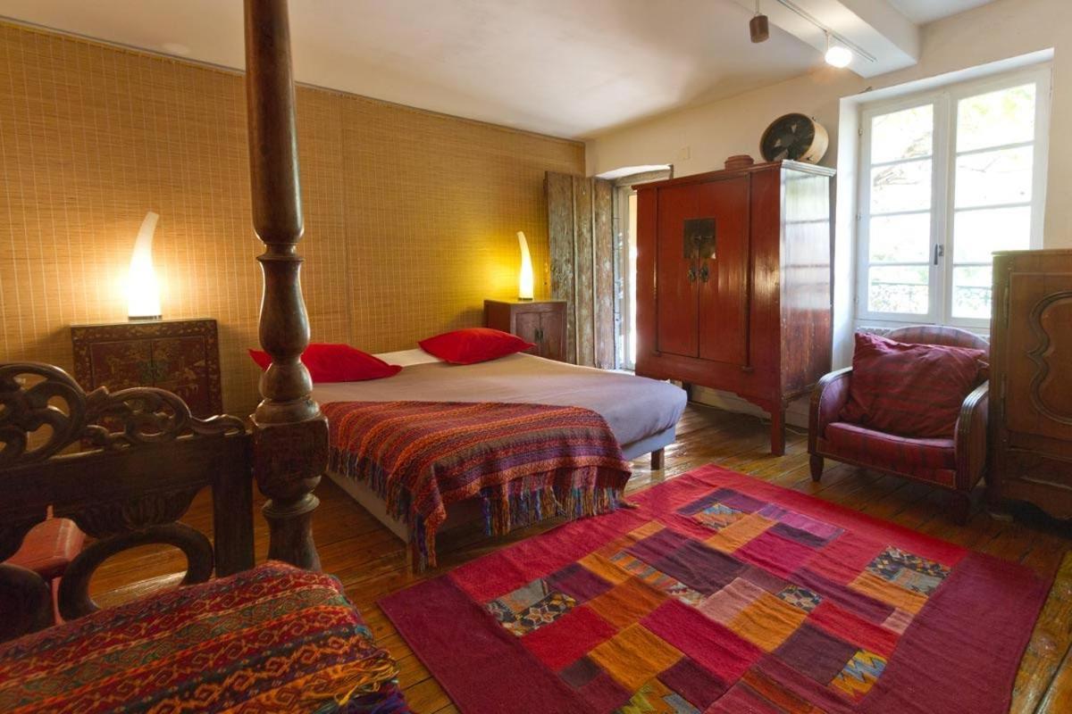 Chambres D'Hotes Le Petit Siam : Le Calme En Centre Ville Clermont-Ferrand Exteriör bild