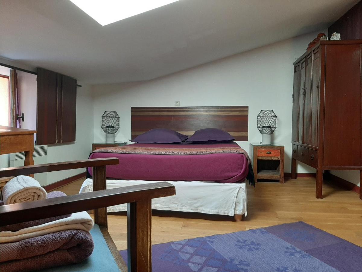 Chambres D'Hotes Le Petit Siam : Le Calme En Centre Ville Clermont-Ferrand Exteriör bild