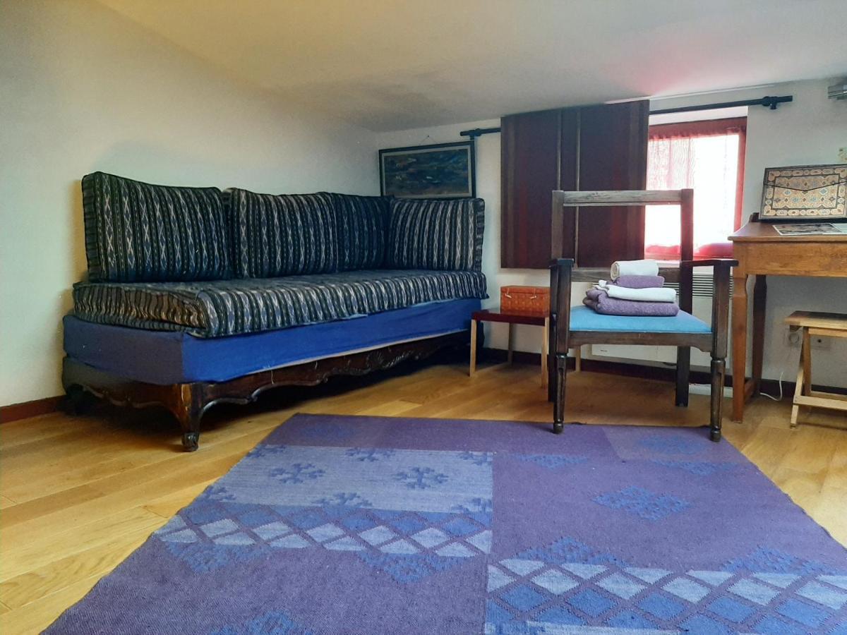 Chambres D'Hotes Le Petit Siam : Le Calme En Centre Ville Clermont-Ferrand Exteriör bild