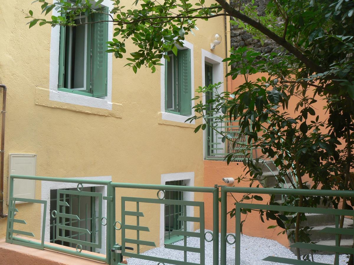 Chambres D'Hotes Le Petit Siam : Le Calme En Centre Ville Clermont-Ferrand Rum bild